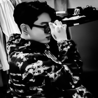 Логотип @seulementvous - ₳ⱡɇӿ