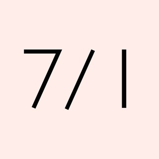 Логотип @sevendaily - 7 английских слов в день