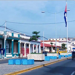 Логотип @sevendeenpinar - Se Vende En Pinar