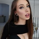 Логотип @sexy_bitch777 - 🔞sexy brunette😏