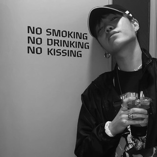 Логотип @sh1thg - smóke / closed