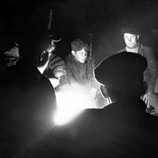 Логотип @shagiistorii - Шаги Истории