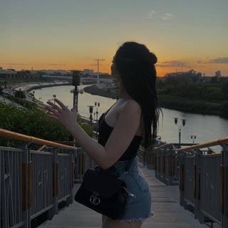 Логотип @shalapayyykaaaa - шалапайка