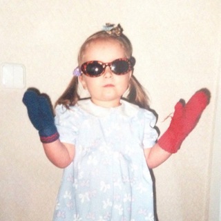 Логотип @shapizness - Шапизнес 🤹🏼‍♀️