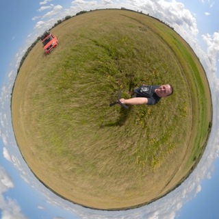 Логотип @sharlaev - Never Ending Adventure...