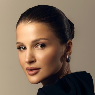 Логотип @shatlmilana - S H Ā T L