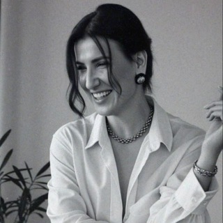 Логотип @shatunovagame - «Щоденник психотерапевтки без зайвих ілюзій» Євгенія Шатунова