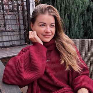 Логотип @shelekhova - Саша Шелехова ♡