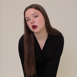 Логотип @shiktalking - в гостях у серджии