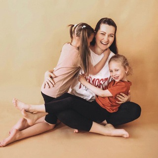 Логотип @shiny_yoga_kids - Детская йога