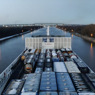 Логотип @shipsandsailors - Life at Sea - ships and crews