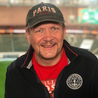 Логотип @shmurnov - Харт и Модрич