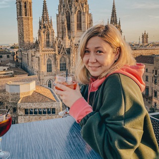 Логотип @shotkatravel - Полезности от Шотки