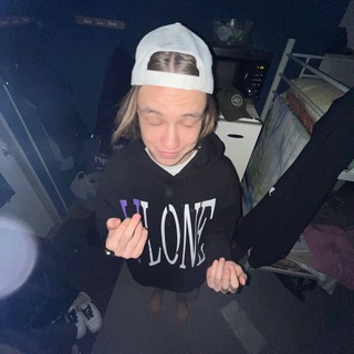 Логотип @shtoshpoehali - ШТОШ?!