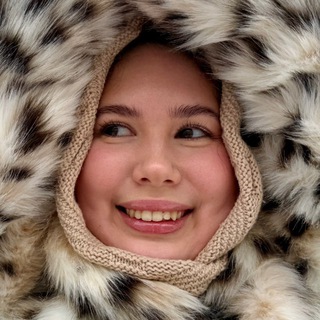 Логотип @sidoraek_world - Всемогущий макияж