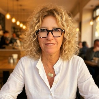 Логотип @simonanaturopatia - Simona Naturopata