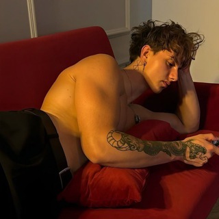 Логотип @simpkink - rough’s preset