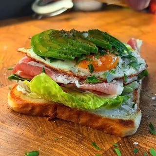 Логотип @simplekitch - Простая кухня 🥟