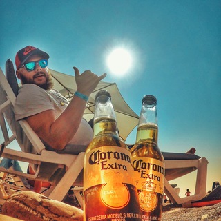 Логотип @simplyzaebest - поХУдевшиЙ