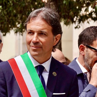 Логотип @sindacodechirico - Michelangelo De Chirico | Sindaco di Terlizzi