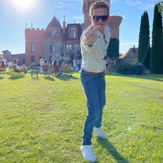 Логотип @sizihcapital - Бизнес на ремонте и дизайне