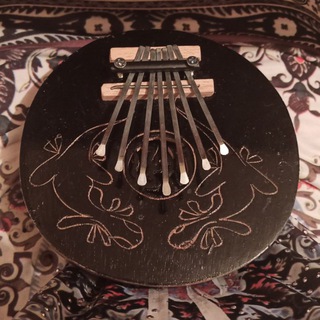 Логотип @skazochnayakalimba - Сказочная калимба/kalimba