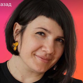 Логотип @sketching_on_ipad - Люся Дербенко