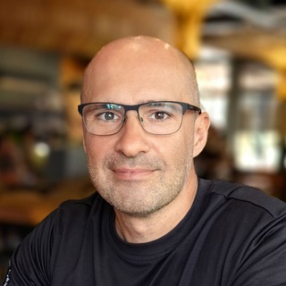 Логотип @skidelart - Мастер нейросетей от Скиделя