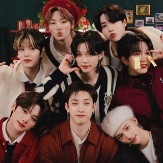 Логотип @skzbubble_sng - ❄️stray kids bubble❄️