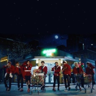 Логотип @skzigry - ☃️♡стрэй кидс♡☃️