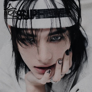 Логотип @skzzmyuniverse - toxic zombie