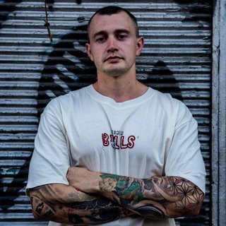 Логотип @slavikgutnikov - SlavikGutnikov