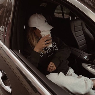 Логотип @sledizastilem - parado𝐗🌪