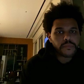 Логотип @sloppylive - бедни чами)