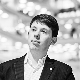 Логотип @slovikovskii - Никита Словиковский