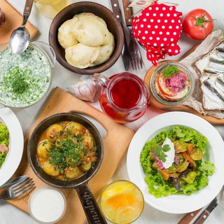 Логотип @smachnoukr - РЕЦЕПТИ : Смачно по-українськи