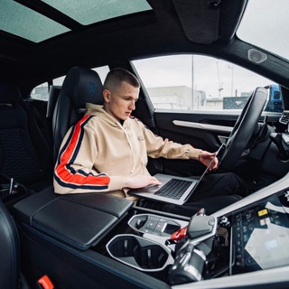 Логотип @smart_treder - Влад Смирнов | Smart Trade