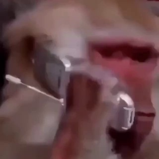 Логотип @smeshnayasueta - ненавязчиво