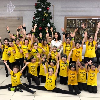 Логотип @smiletroitsk - Смайл Танцы