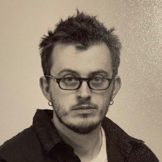 Логотип @smthng_dev - Шось про айтішку