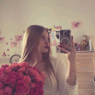 Логотип @smyrfetttaaa - S🎀