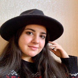 Логотип @smyslytut - Эля | Смыслы в тексте