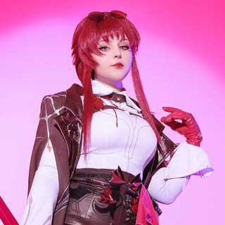 Логотип @sneesweet - 𝙎𝙉𝙀𝙀𝙎𝙒𝙀𝙀𝙏