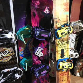 Логотип @snowboardsspb - СНОУБОРДЫ б/у ❄️ Шоурум Спб🏂