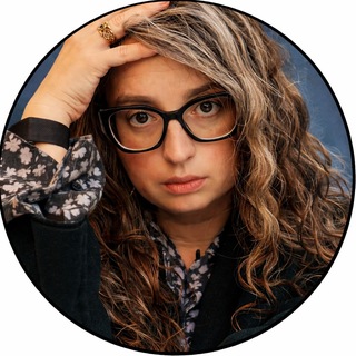 Логотип @so_mnoi_ili_bez_menya - СО МНОЙ И БЕЗ МЕНЯ. Аглая Датешидзе