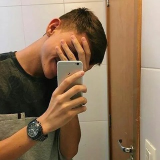 Логотип @society555 - Друг, которому отправляют мемы