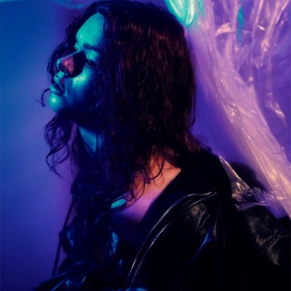 Логотип @soffasolo - софсоло