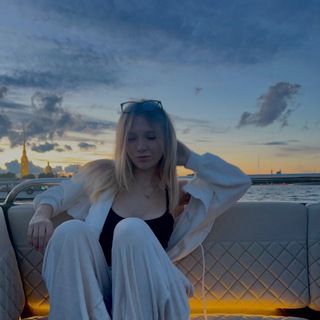 Логотип @sofffffffikul - sofmurwe