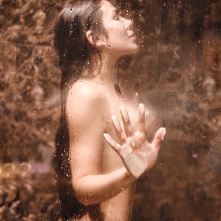 Логотип @sofia_stuzhuk - Софія Стужук 💋 Sofia Stuzhuk