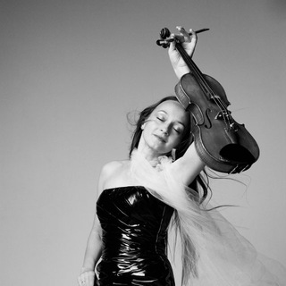 Логотип @sofiabridge_psy - София Бридж| творческое и материальное. Коуч и психолог для творцов.